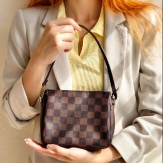 DAMIER ÉBÈNE TROUSSE POCHETTE