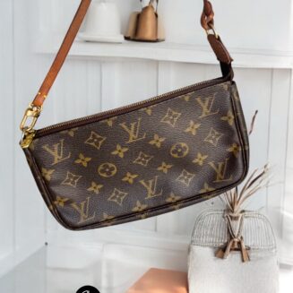 Pochette Acessories