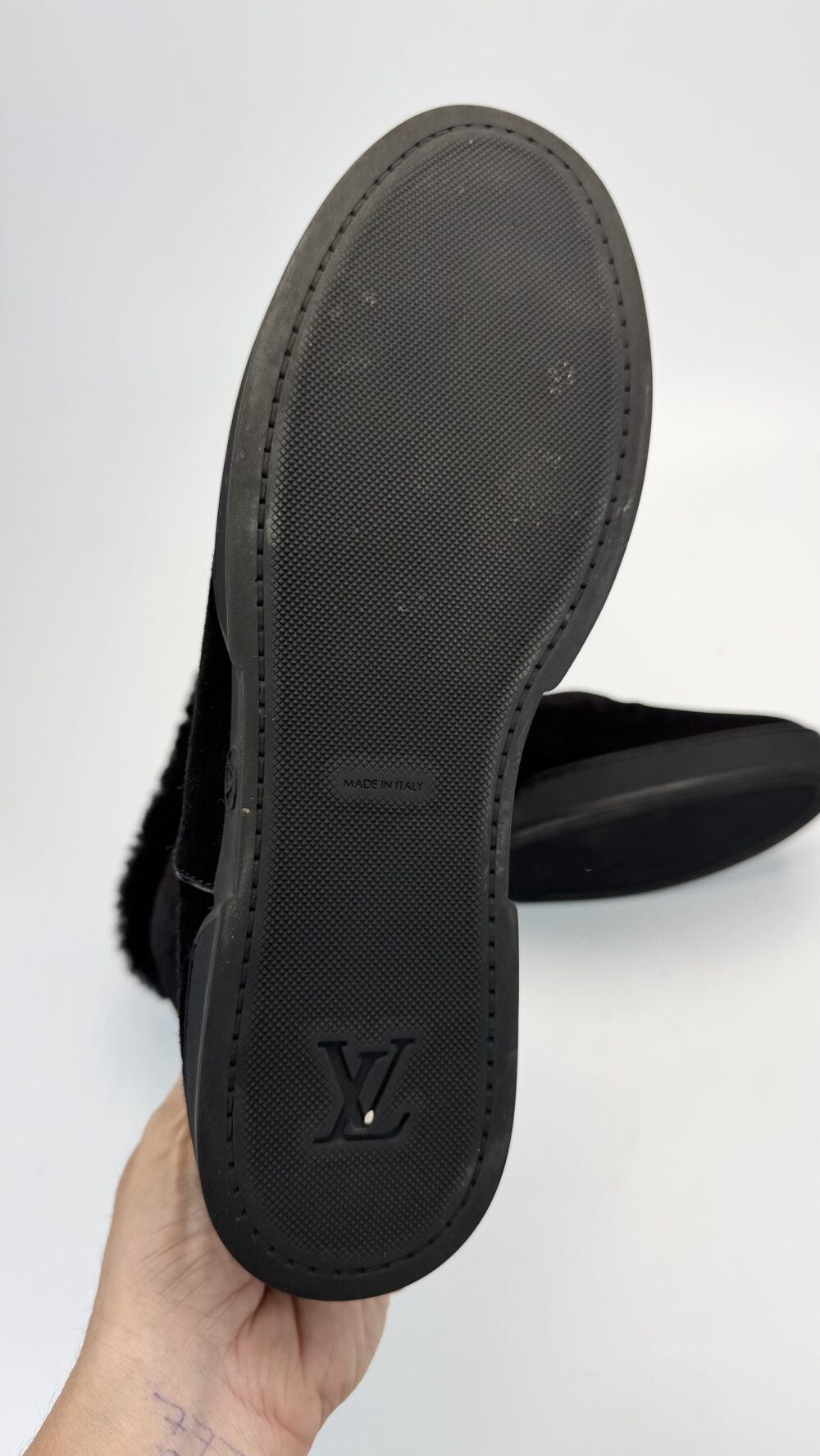 Bota LV com pelo - Image 3