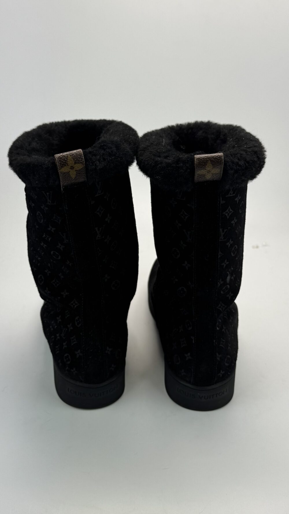 Bota LV com pelo - Image 7