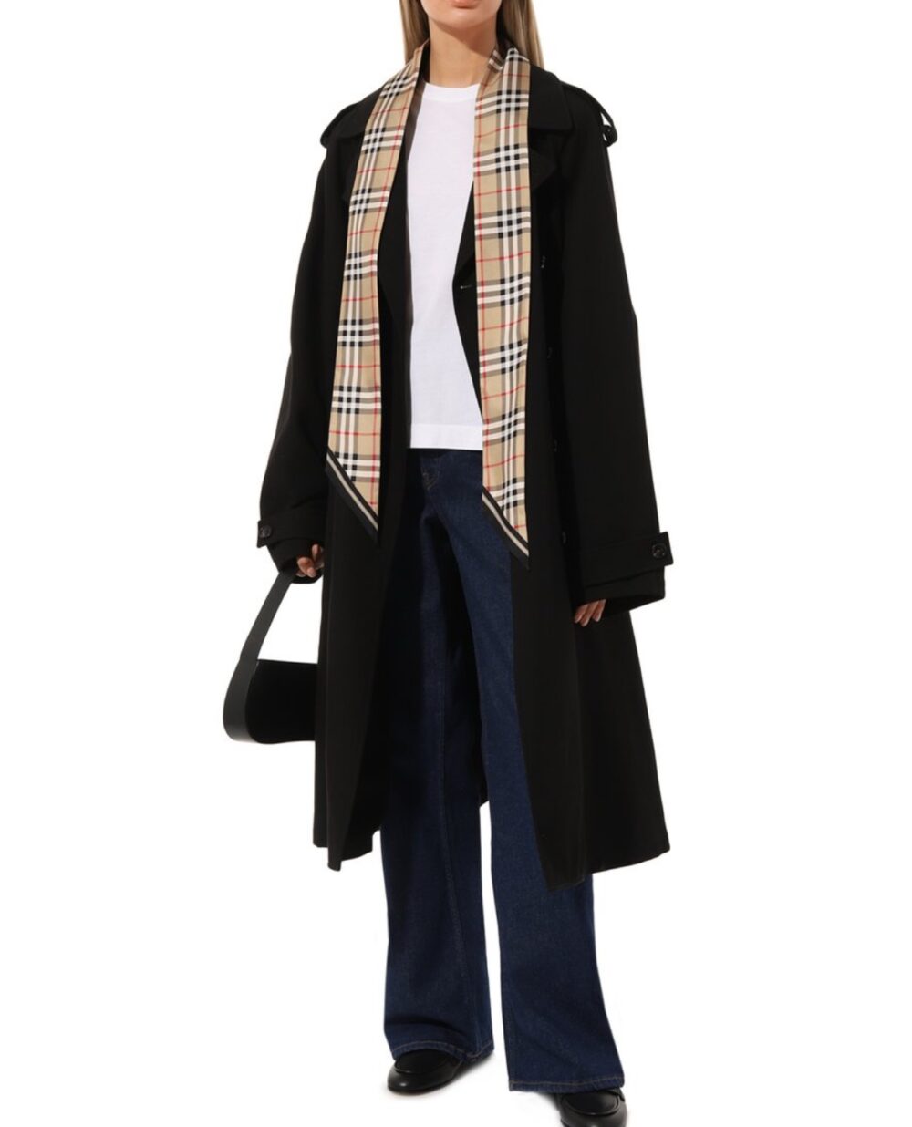 Burberry
BagScarf in Brown, Fabric - Image 3
