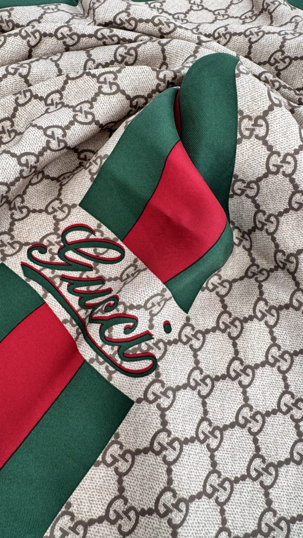Lenço Gucci Seda Guccissima - Image 3