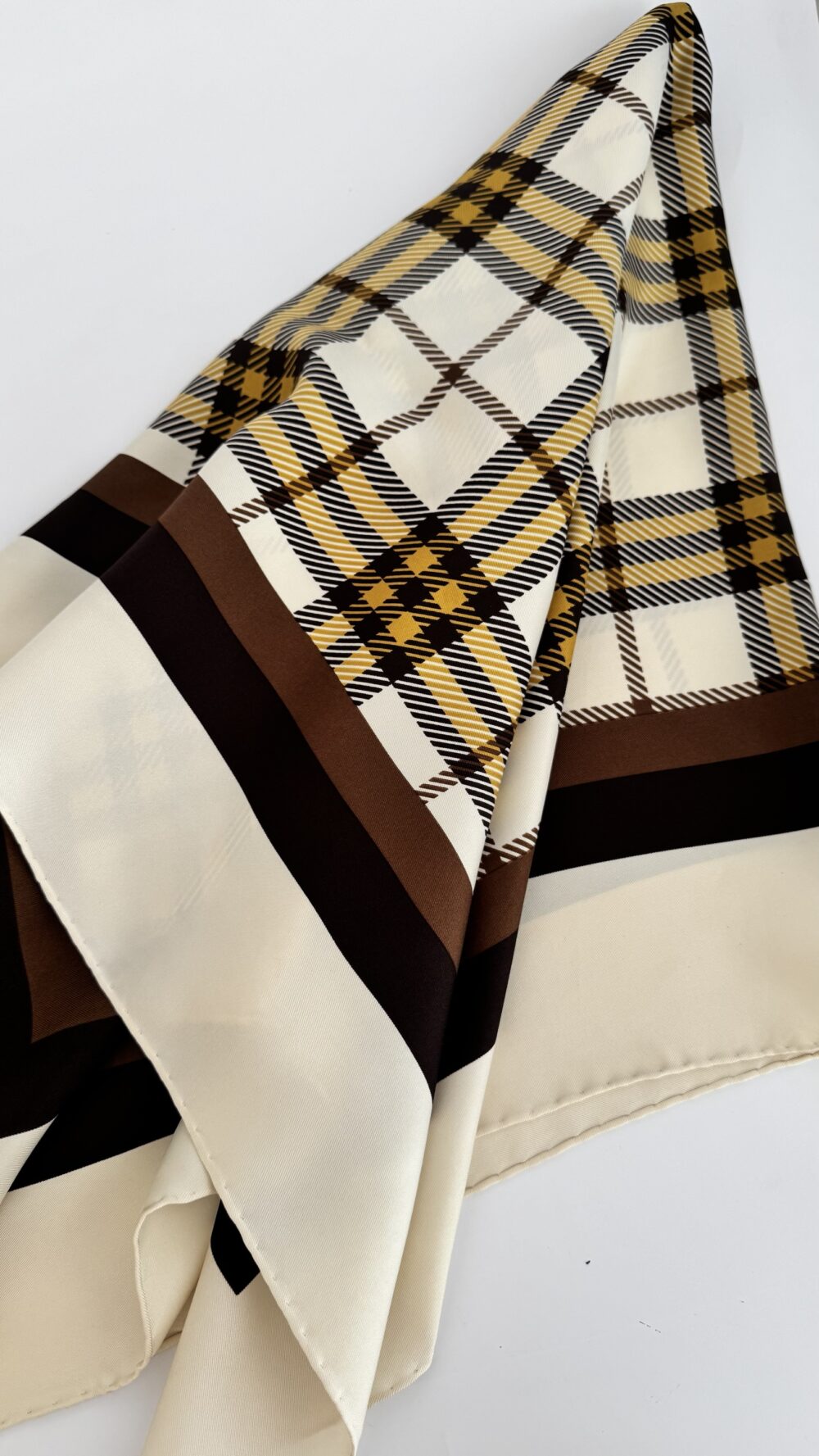 Lenço seda Burberry - Image 4