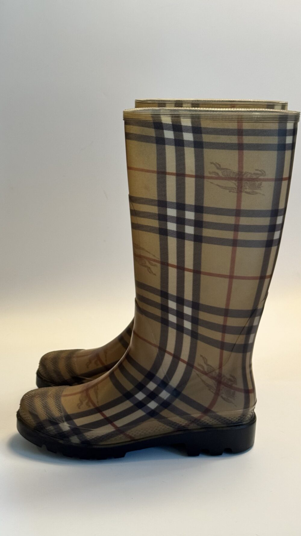 Galocha Burberry 40 europa - Image 3