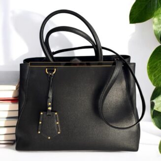Fendi 2jour preta