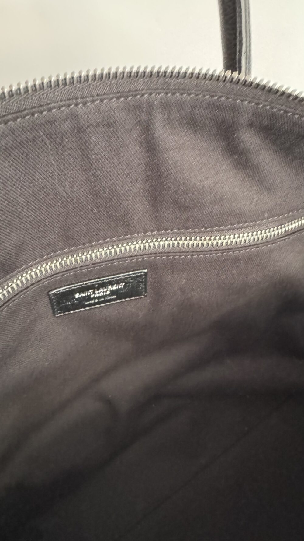 Mala Saint Laurent - Image 6