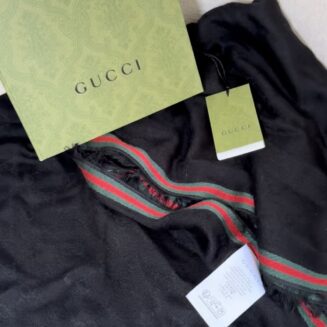 Echarpe Gucci com faixa web