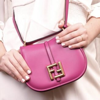 Mini bolsa de ombro Fendi C'mon.