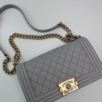 Chanel Boy Média Grey