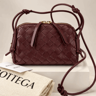 Pouch Concert
Bottega